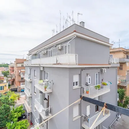 Apartamento Feel The History! Design And Relaxation In The Heart Of Roma