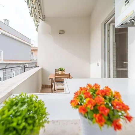 Feel The History! Design And Relaxation In The Heart Of